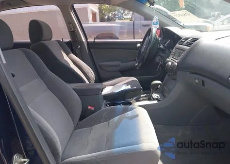 2006 Honda Accord 2.4 Ex z USA, uszkodzony, nr VIN 1HGCM56716A162095